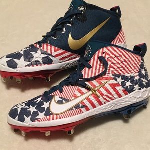 Nike Trout USA Flag Baseball Cleat 13